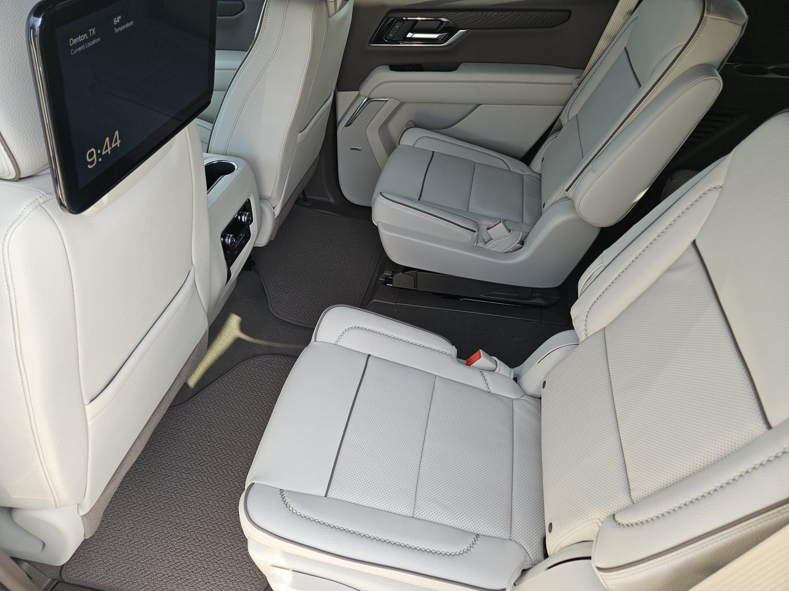 New 2027 GMC Yukon Denali w/ Denali Reserve Package AWD/4WD image 20