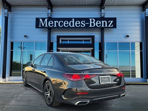 New 2026 Mercedes-Benz E 350 4MATIC image 4