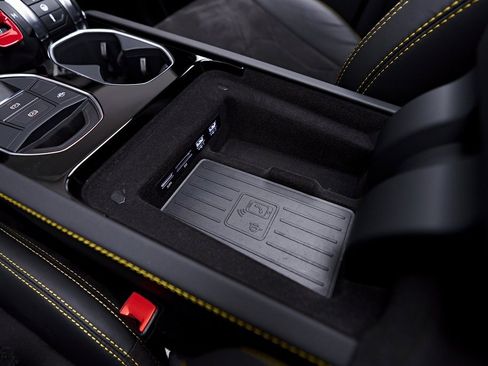 Used 2021 Lamborghini Urus image 70