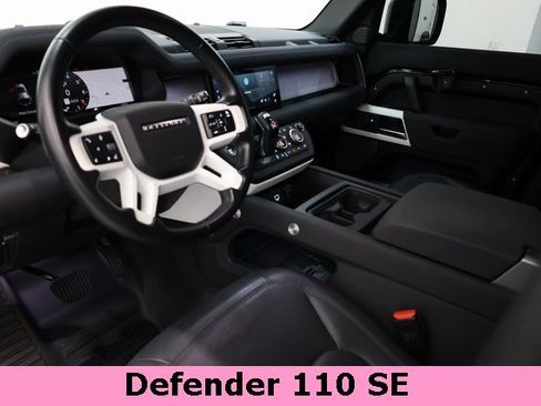 Used 2023 Land Rover Defender 110 SE image 9