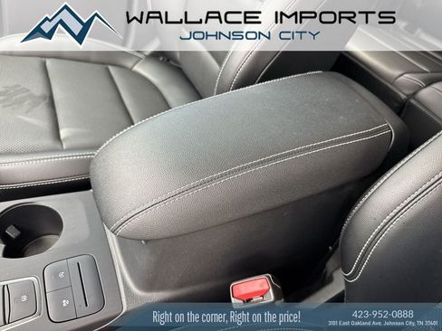 Used 2020 Ford Escape SEL FWD image 19