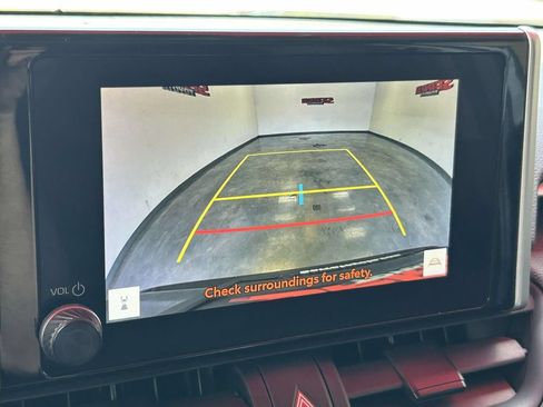 Used 2025 Toyota RAV4 XLE AWD/4WD image 24