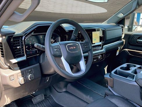 New 2026 GMC Sierra 2500 SLE AWD/4WD image 8