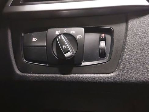 Used 2017 BMW 330i Sedan image 26