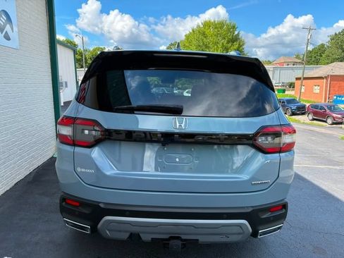 Used 2023 Honda Pilot Touring image 23