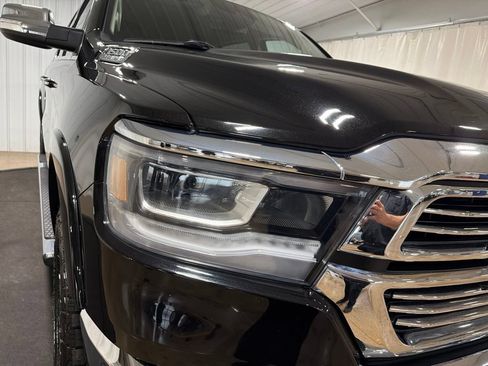 Used 2022 RAM 1500 Laramie AWD/4WD image 13