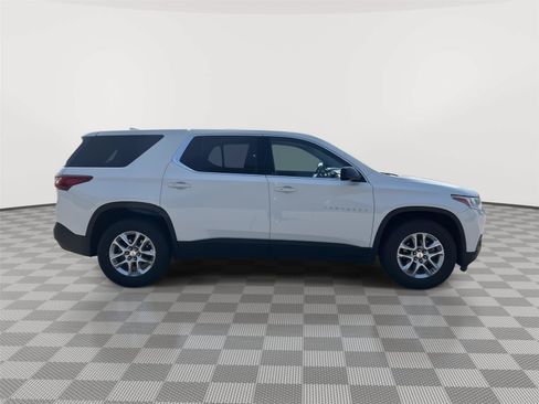 Used 2019 Chevrolet Traverse LS AWD/4WD image 5