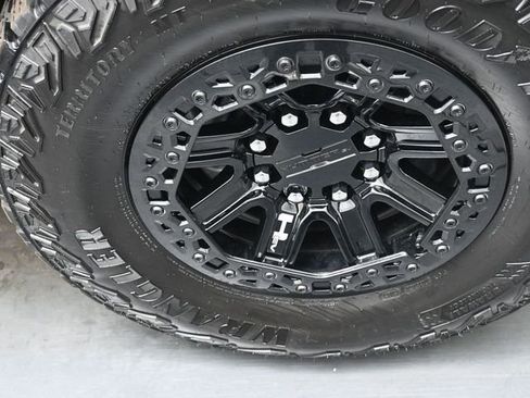 Used 2024 GMC Hummer EV 3X w/ Omega Edition image 27