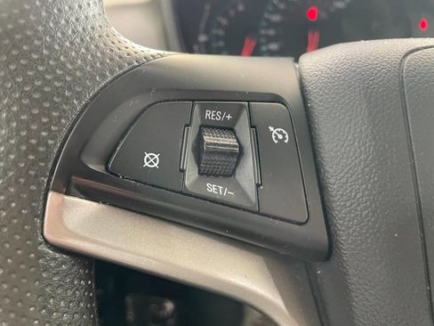 Used 2020 Chevrolet Sonic LS image 37