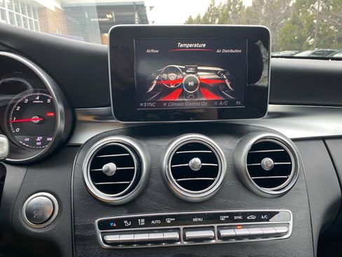 Used 2017 Mercedes-Benz C 300 4MATIC Sedan image 18