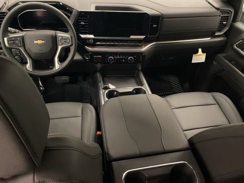 New 2026 Chevrolet Silverado 2500 LTZ w/ LTZ Plus Package AWD/4WD image 12