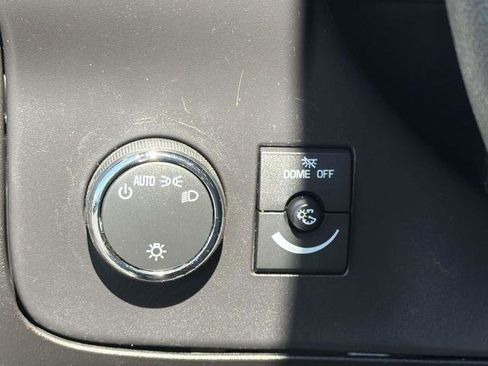 Used 2024 GMC Savana 2500 w/ Driver Convenience Package image 15