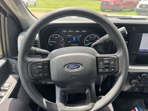 Used 2025 Ford F550 4x4 SuperCab Super Duty image 27