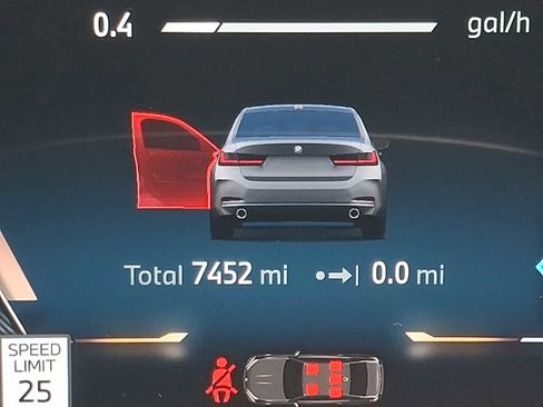 Used 2025 BMW 330i xDrive 330i xDrive w/ M Sport Package image 21