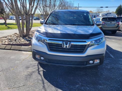 Used 2019 Honda Ridgeline RTL image 2