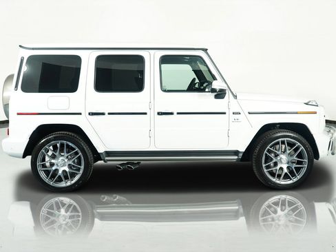 Used 2025 Mercedes-Benz G 63 AMG 4MATIC image 8