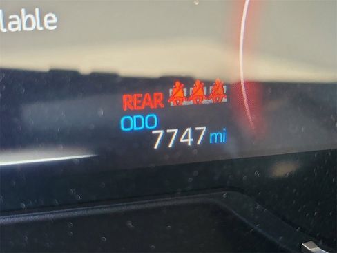 Used 2025 Toyota RAV4 LE image 22