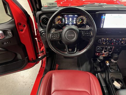 Used 2024 Jeep Wrangler Unlimited Rubicon 392 AWD/4WD image 15