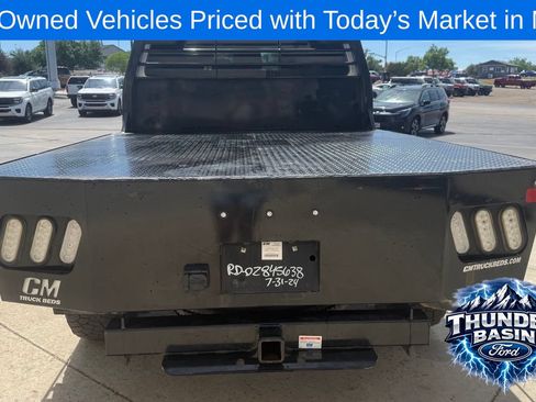 Used 2015 Ford F350 XLT w/ XLT Interior Package AWD/4WD image 4