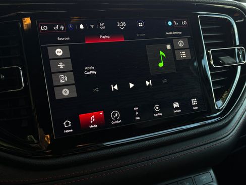 Used 2023 Dodge Durango GT RWD image 16