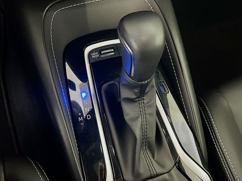 Used 2025 Toyota Corolla XSE image 25