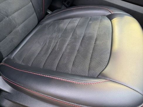 Used 2022 Ford Edge ST-Line AWD/4WD image 27