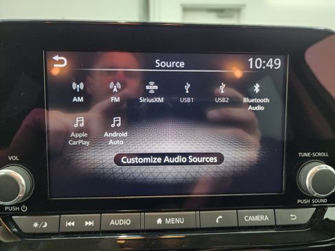 Used 2025 Nissan Pathfinder SV image 44