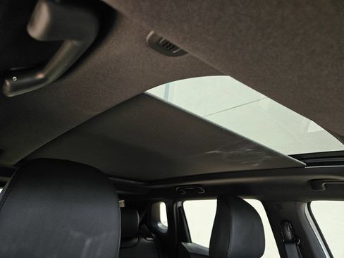 New 2026 Jeep Compass Latitude AWD/4WD image 8