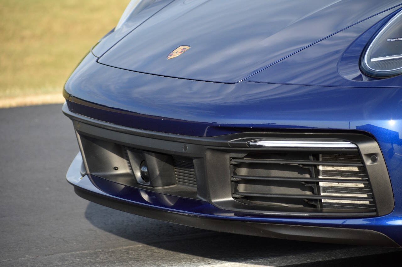 Used 2020 Porsche 911 Carrera image 32