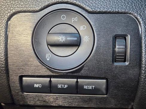 Used 2012 Ford Mustang GT Premium image 11