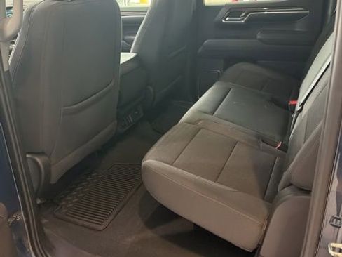 Used 2022 Chevrolet Silverado 1500 LT AWD/4WD image 23