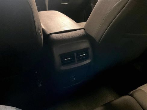 Used 2024 Chevrolet Equinox LT AWD/4WD image 27