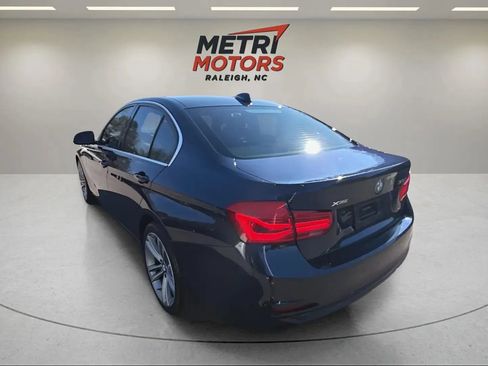 Used 2017 BMW 330i xDrive Sedan image 7