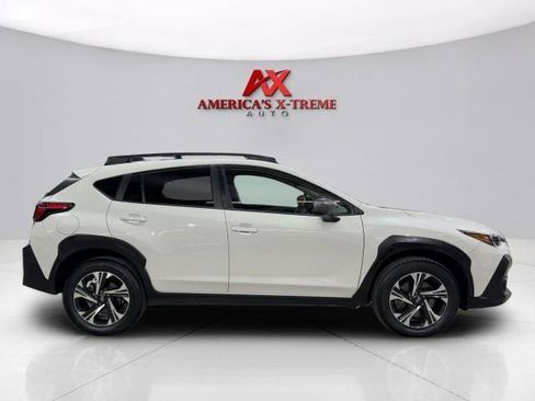 Used 2024 Subaru Crosstrek 2.0i Premium AWD/4WD image 7