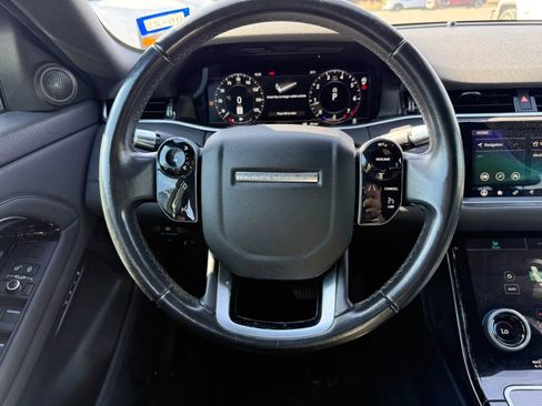 Used 2020 Land Rover Range Rover Evoque SE AWD/4WD image 11