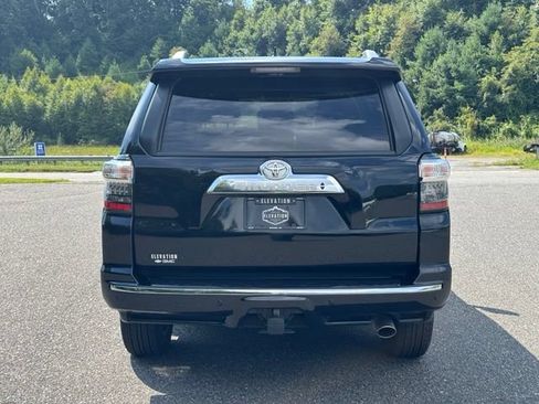 Used 2023 Toyota 4Runner Limited AWD/4WD image 6