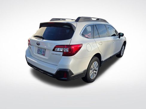 Used 2019 Subaru Outback 2.5i image 5