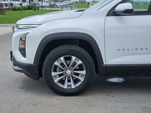 Used 2025 Chevrolet Equinox LT image 10