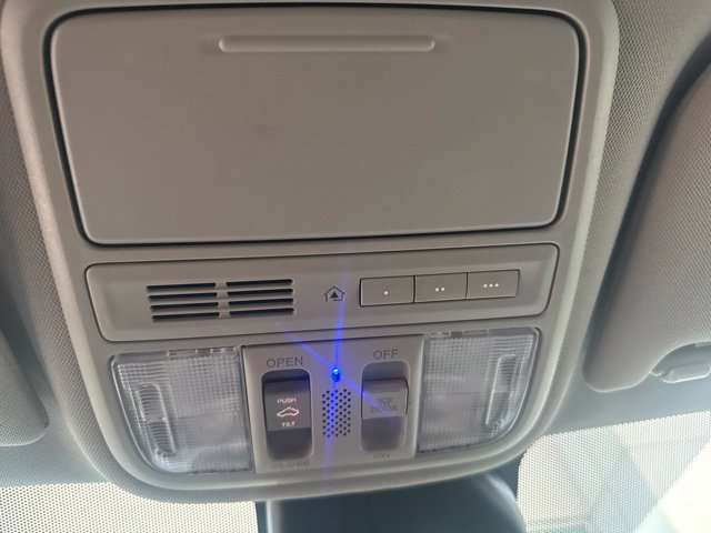 Used 2015 Honda Odyssey EX-L image 31