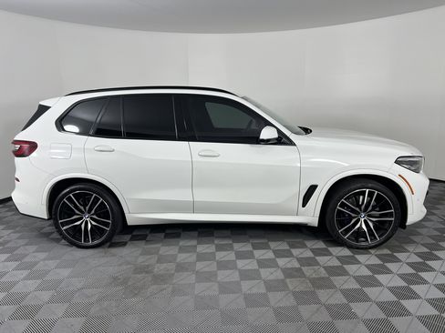 Used 2022 BMW X5 M50i w/ Dynamic Handling Package image 14