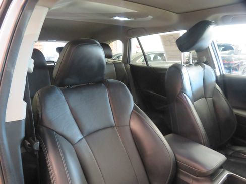 Used 2021 Subaru Outback Limited w/ Popular Package #2 image 27