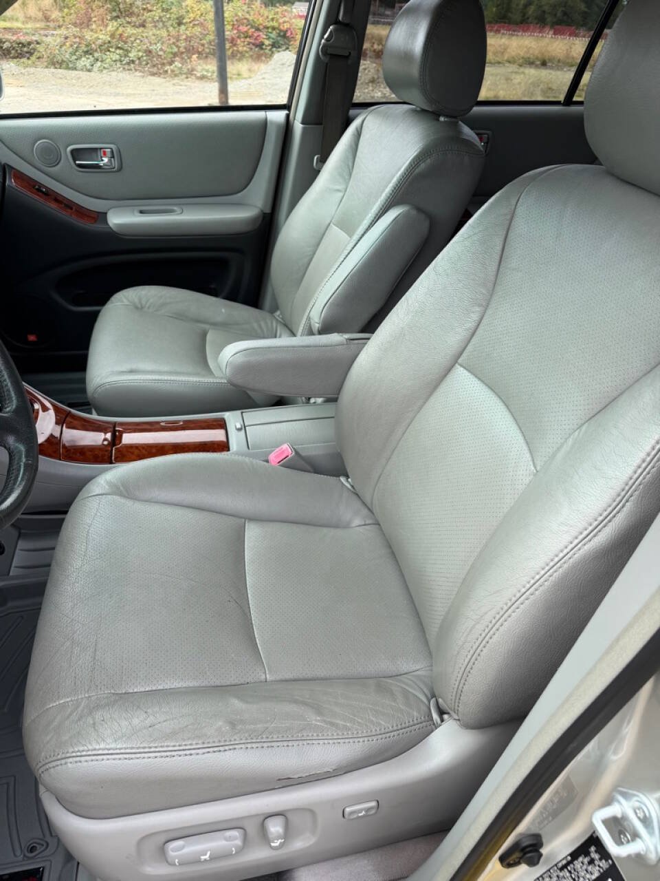 Used 2007 Toyota Highlander Sport AWD/4WD image 16
