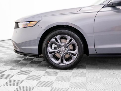 Certified 2025 Honda Accord EX-L image 33