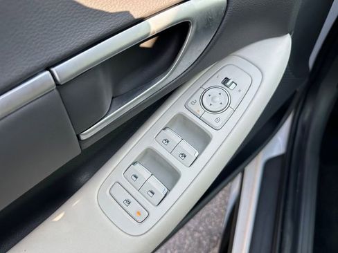 Used 2025 Hyundai Sonata SEL FWD image 19