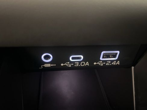 Certified 2025 Subaru Outback Onyx Edition XT image 18