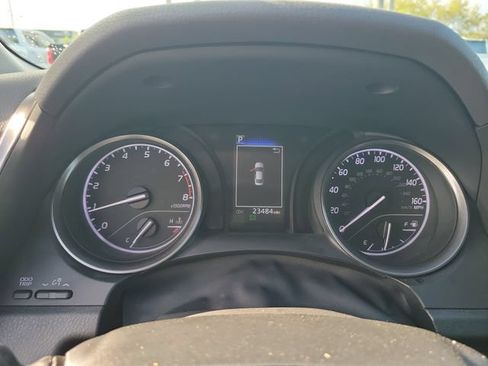 Used 2024 Toyota Camry SE FWD image 15