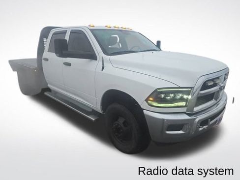 Used 2018 RAM 3500 Tradesman w/ Chrome Appearance Group image 7