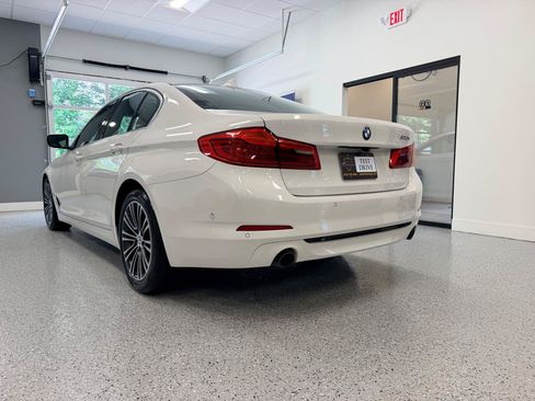 Used 2019 BMW 530i w/ Premium Package RWD image 6