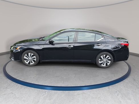 Certified 2023 Nissan Altima 2.5 S FWD image 8