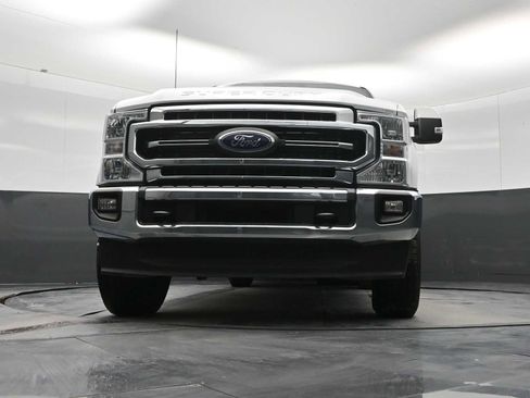 Used 2021 Ford F250 Lariat w/ Lariat Value Package image 18